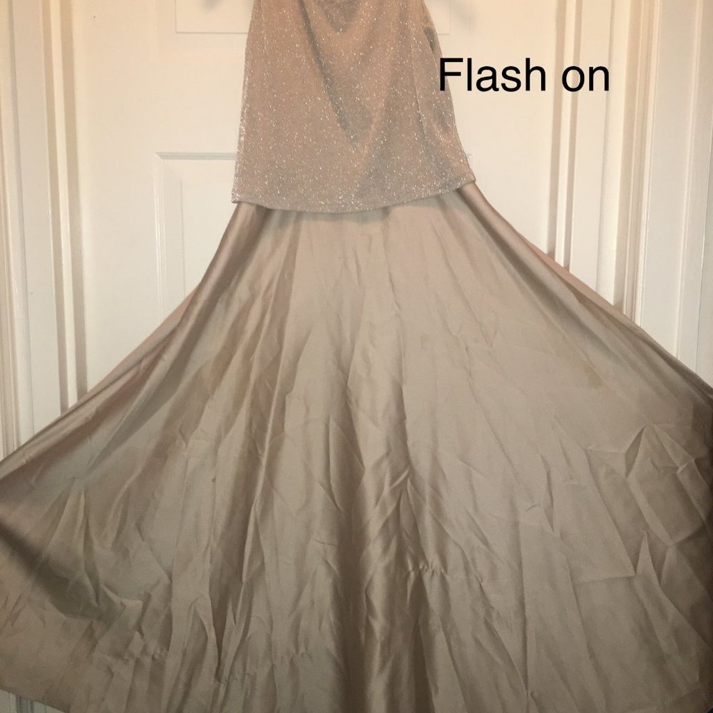 Womens size 12 Sleeveless Champagne Formal Bridesmaid Gown Floor Length